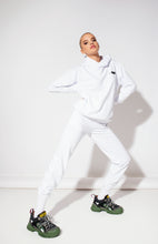 Įkelti vaizdą į galerijos rodinį, Cosy kostiumas, more colors